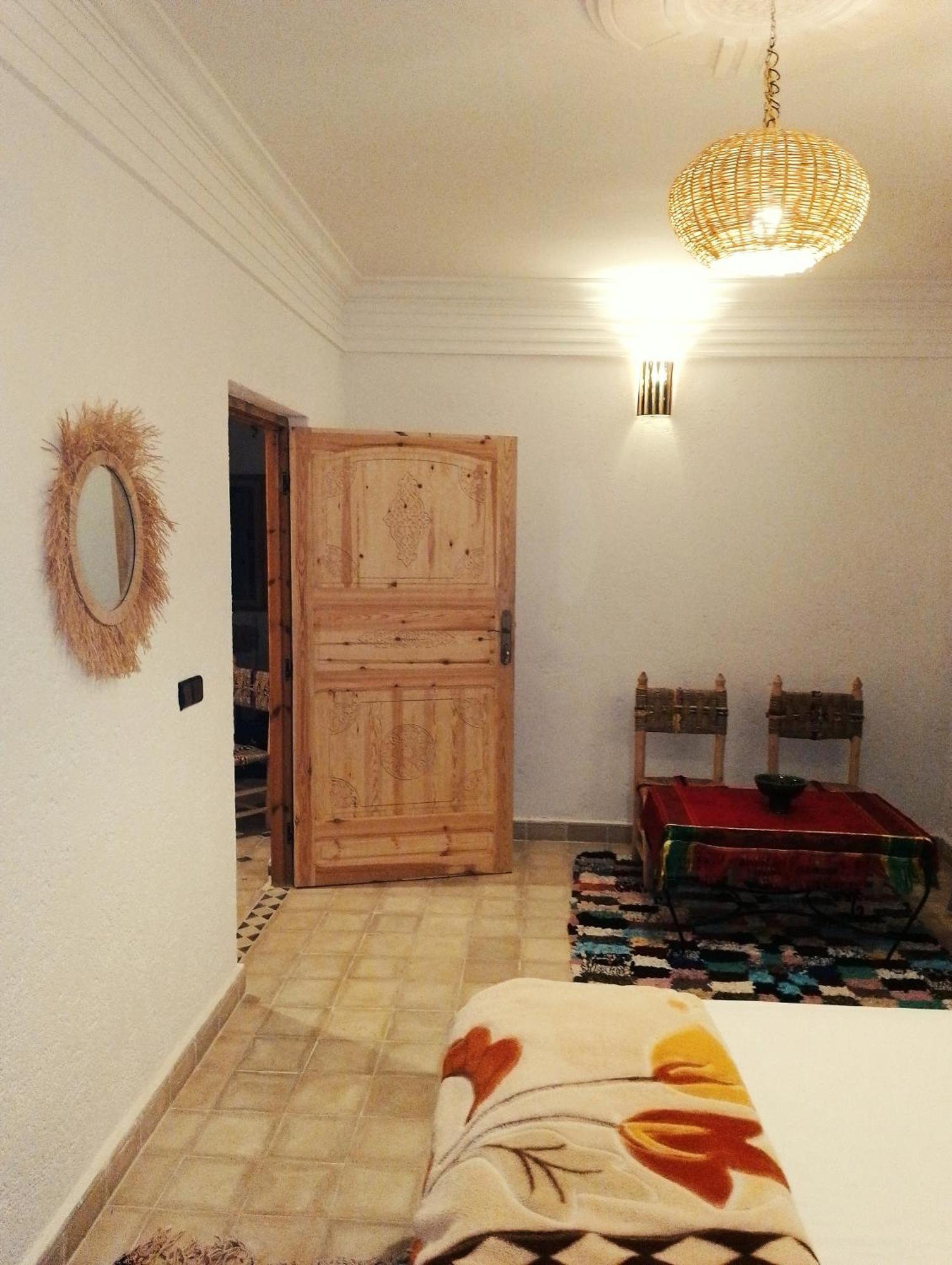 Riad Idar Уїрґан Номер фото